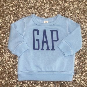Baby Gap Crewneck Sweatshirt 🫐